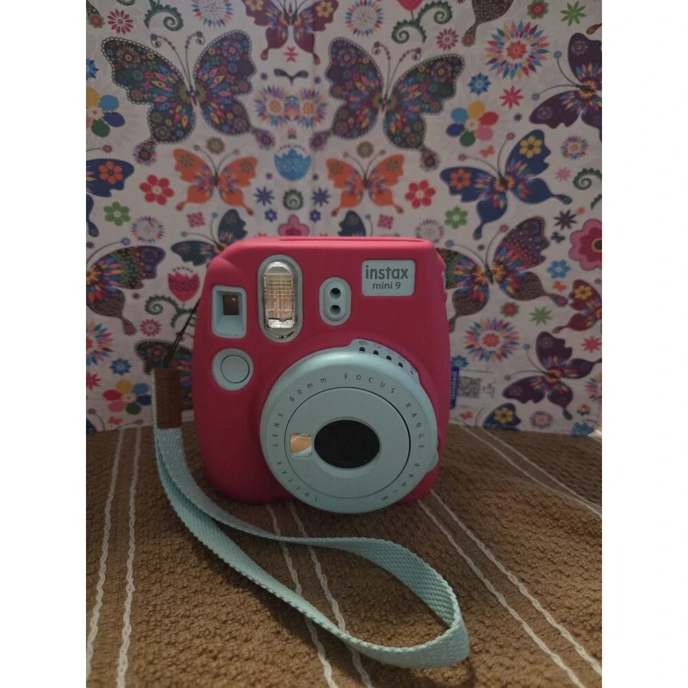 Instax Mini 9 Fuji Film Instant Camera With silicone pink sleeve